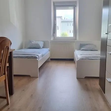 Apartment Mit 2 Betten Inklusive Gratis Parkplatz Graz Exterior photo